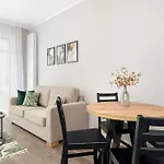 Prestigious With Terrace And Parking Close To The Airport By Renters Prestige Lejlighed *
