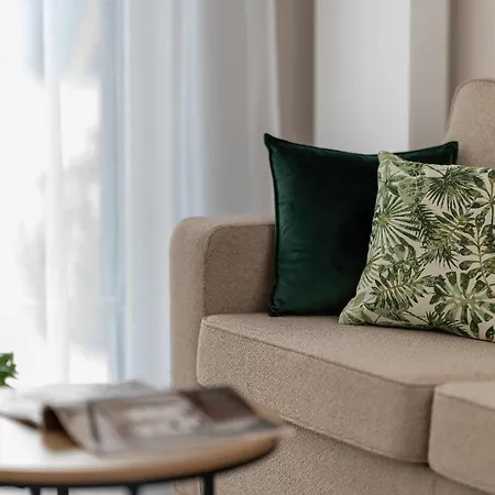 Prestigious With Terrace And Parking Close To The Airport By Renters Prestige Poznań