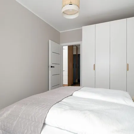 Prestigious With Terrace And Parking Close To The Airport By Renters Prestige Apartamento *