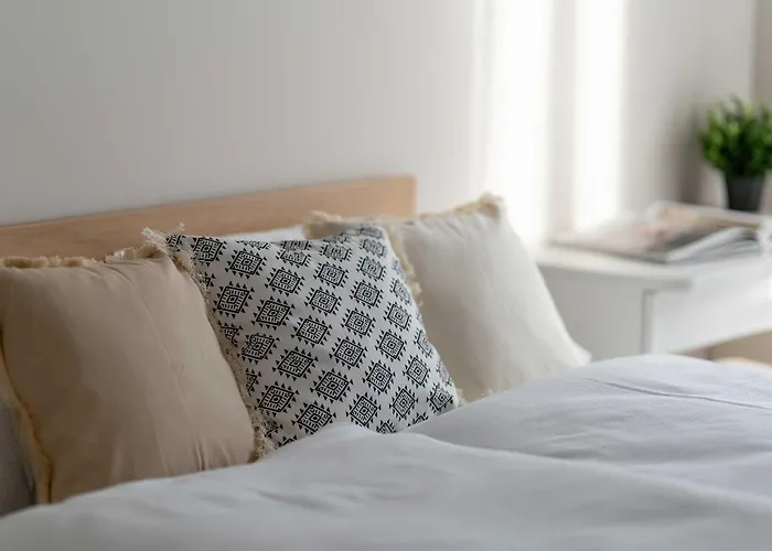 Prestigious With Terrace And Parking Close To The Airport By Renters Prestige Posen