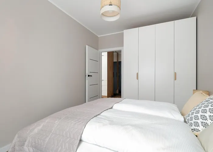 Prestigious With Terrace And Parking Close To The Airport By Renters Prestige Apartment *